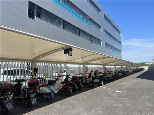 讓電瓶車族“滿電回家”！企福科技園用行動點(diǎn)亮通勤路